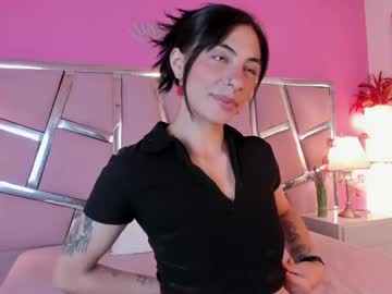 carlywhite 
