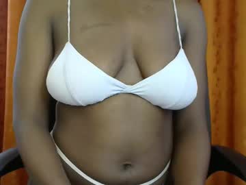 coco ebony quee