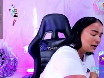 nahomybrowm 
