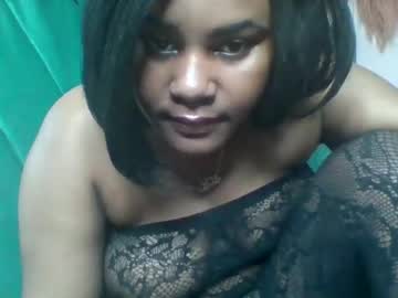 naughty queen25