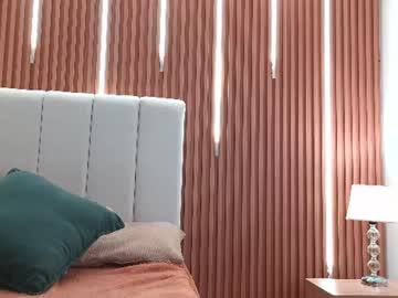 sensual kim77