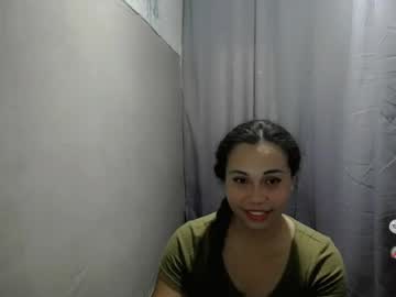 yourkhlaraxx